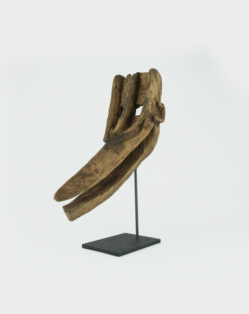 products/1930s-african-mask-on-iron-stand.jpg