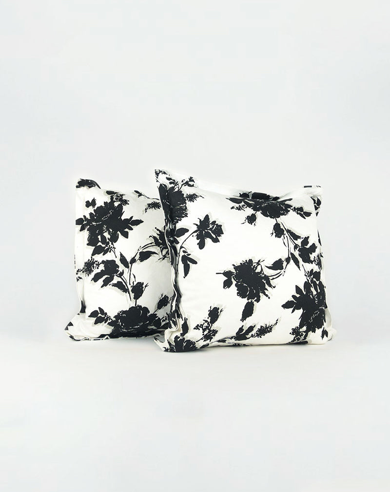 products/black-white.jpg